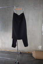 Load image into Gallery viewer, skirt over slacks
画像をギャラリービューアに読み込む, skirt over slacks