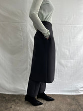 Load image into Gallery viewer, skirt over slacks
画像をギャラリービューアに読み込む, skirt over slacks