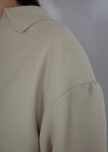 Load image into Gallery viewer, pre order | curved skipper shirt - micro fleece
画像をギャラリービューアに読み込む, pre order | curved skipper shirt - micro fleece
