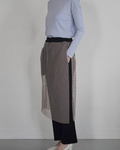 Load image into Gallery viewer, skirted trouser - mesh lace x velours jersey
画像をギャラリービューアに読み込む, skirted trouser - mesh lace x velours jersey
