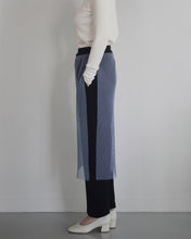 Load image into Gallery viewer, skirted trouser - mesh lace x velours jersey
画像をギャラリービューアに読み込む, skirted trouser - mesh lace x velours jersey
